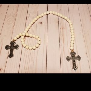 Garland with silver metal